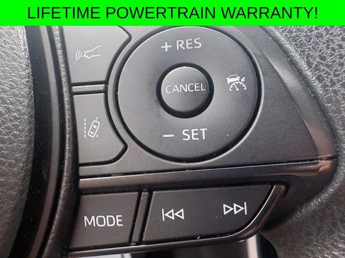 Used 2024 Toyota RAV4 XLE AWD/4WD image 8