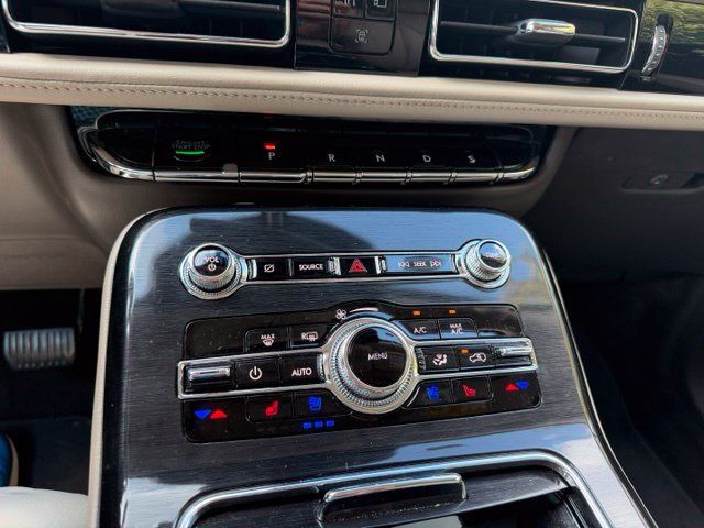 Certified 2023 Lincoln Nautilus Reserve w/ Equipment Group 202A AWD/4WD image 15