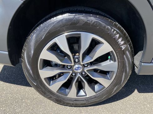 Used 2024 Subaru Outback Limited AWD/4WD image 13