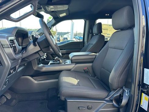 New 2026 Ford F150 XLT w/ XLT Black Appearance Package image 9