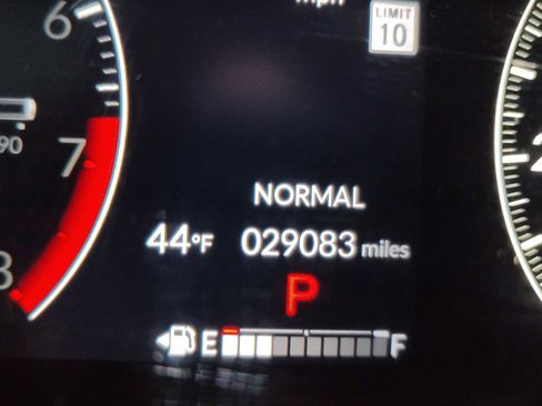 Used 2024 Honda HR-V Sport image 5