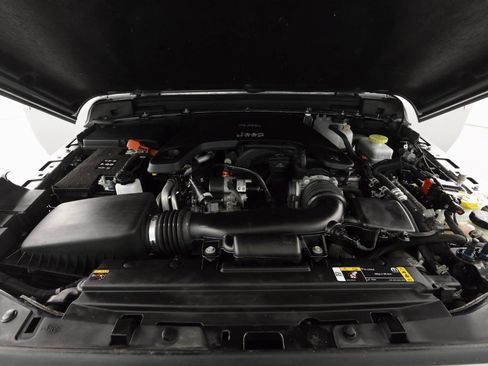 Used 2021 Jeep Wrangler Unlimited Sahara w/ Uconnect 4C Nav & Sound Group image 35