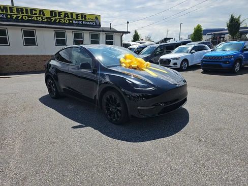 Used 2023 Tesla Model Y Long Range AWD/4WD image 7