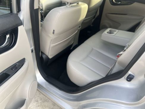 Used 2019 Nissan Rogue Sport SL image 22