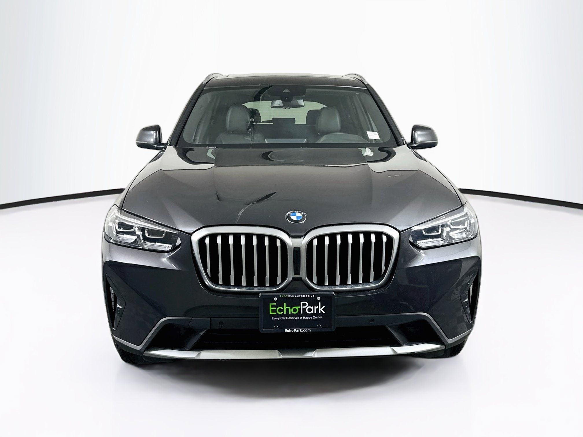 Used 2024 BMW X3 xDrive30i AWD/4WD image 2