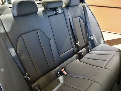 Used 2019 BMW 330i xDrive Sedan w/ Convenience Package image 22