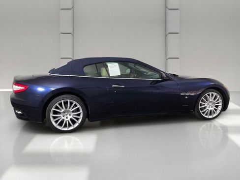 Used 2014 Maserati GranTurismo Convertible RWD image 5