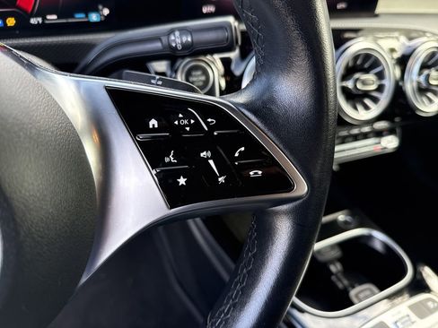 Used 2025 Mercedes-Benz CLA 250 image 14