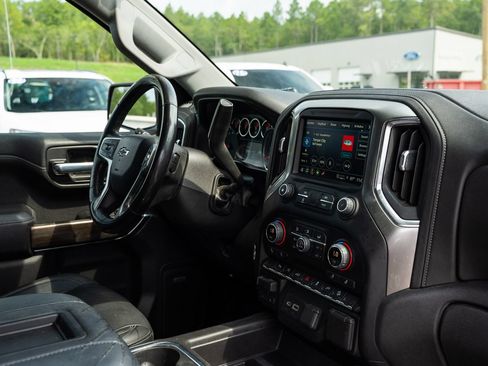 Used 2021 Chevrolet Silverado 1500 RST w/ All Star Edition Plus AWD/4WD image 12