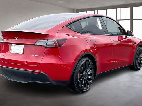 Used 2022 Tesla Model Y Performance image 6
