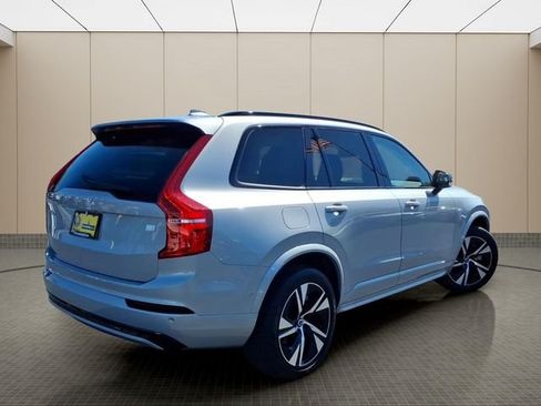 Used 2023 Volvo XC90 T8 Plus AWD/4WD image 8