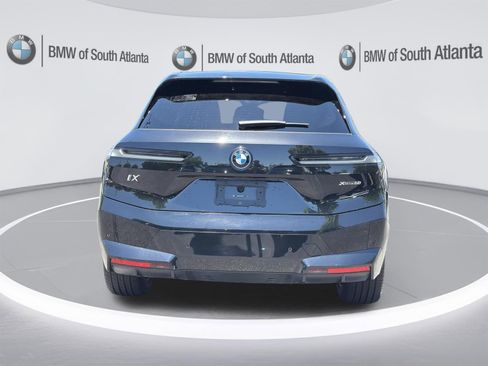 Used 2024 BMW iX xDrive50 w/ Premium Package AWD/4WD image 22