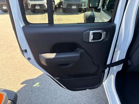 New 2026 Jeep Wrangler Unlimited Sport AWD/4WD image 19