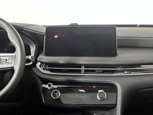 Certified 2025 INFINITI QX60 Luxe image 23