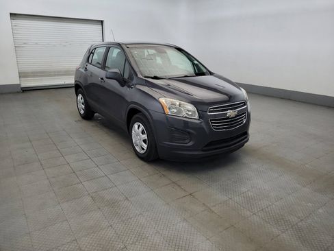 Used 2016 Chevrolet Trax LS FWD image 13