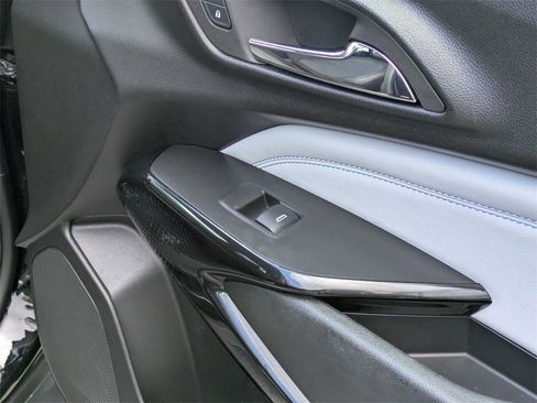 Used 2024 Chevrolet Trax LT image 34