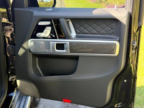 Used 2024 Mercedes-Benz G 550 image 21