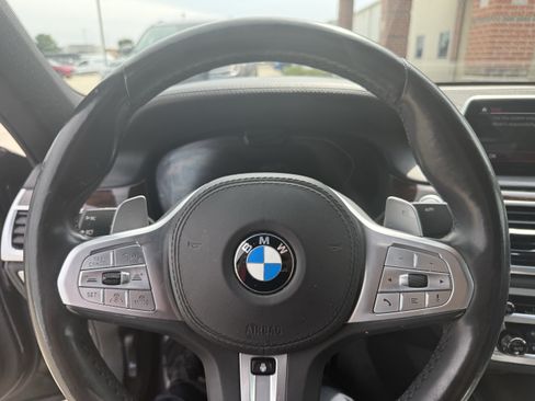 Used 2020 BMW 750i xDrive w/ Executive Package AWD/4WD image 9