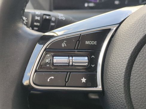 Used 2024 Kia Seltos EX image 26