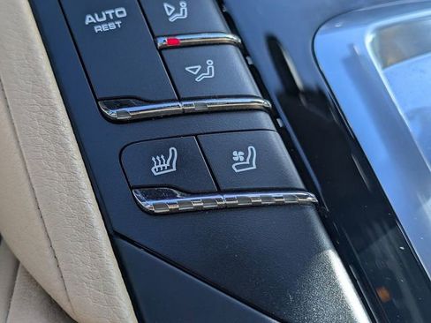 Used 2016 Porsche Cayenne Diesel image 23