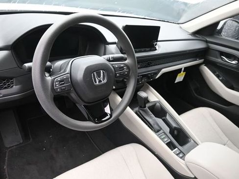 Used 2025 Honda Accord LX image 20