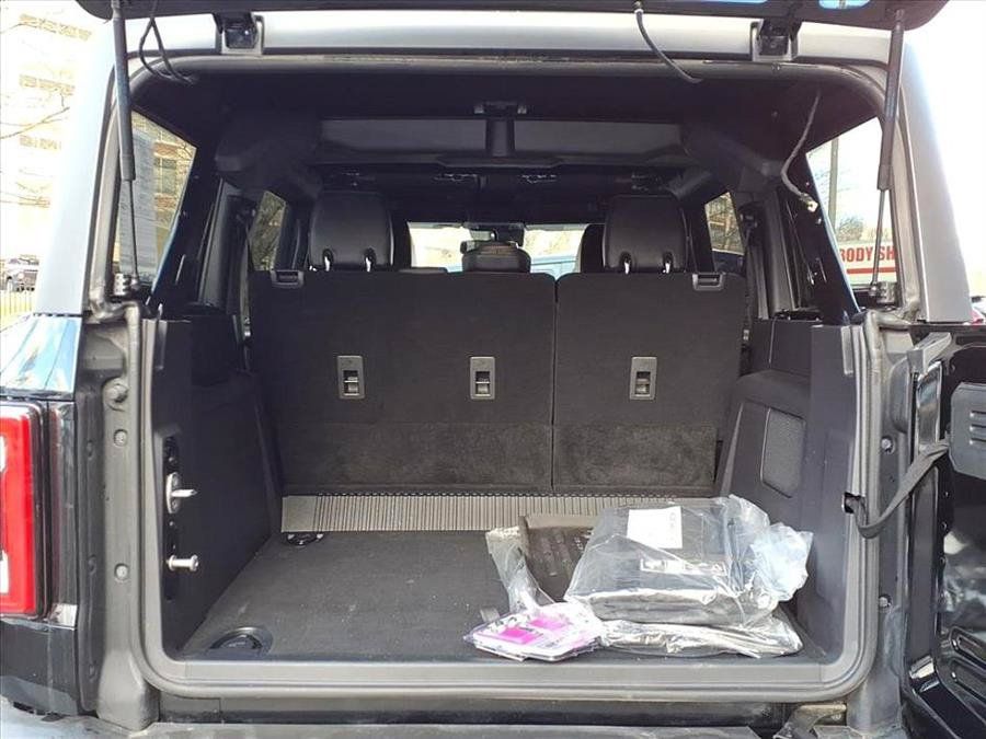 Used 2024 Ford Bronco Wildtrak AWD/4WD image 14