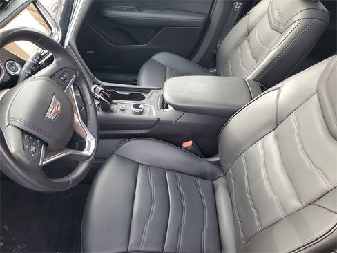 Certified 2023 Cadillac XT6 Premium Luxury w/ Platinum Package image 27