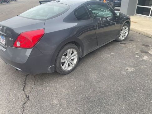 Used 2011 Nissan Altima 2.5 S w/ 2.5S Premium Pkg image 13
