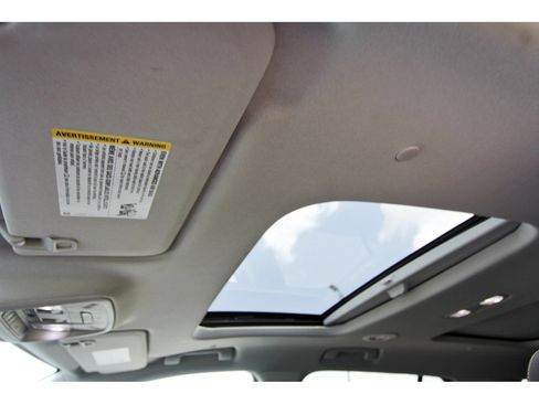 Used 2021 Chevrolet Traverse Premier w/ LPO, Floor Liner Package FWD image 33