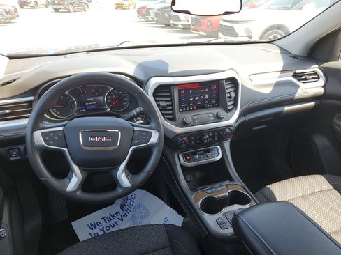 Certified 2023 GMC Acadia SLE w/ Driver Convenience Package image 29