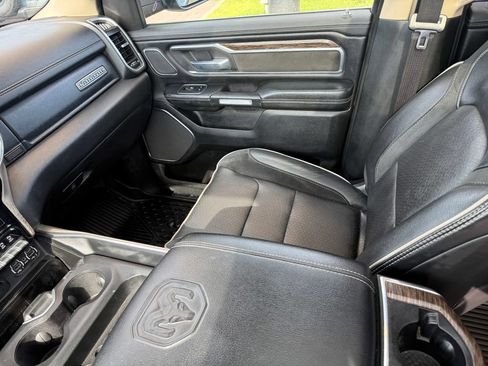 Used 2019 RAM 1500 Laramie AWD/4WD image 50