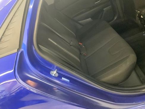 Used 2023 Hyundai Elantra SEL image 13