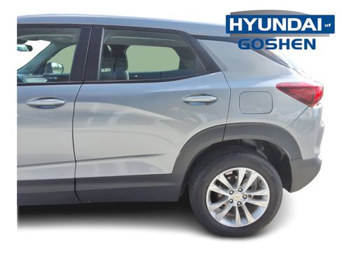 Used 2023 Chevrolet TrailBlazer LS AWD/4WD image 6