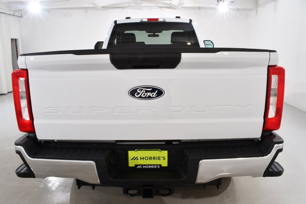 New 2027 Ford F350 XLT w/ FX4 Off-Road Package AWD/4WD image 13