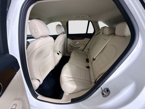 Certified 2022 Mercedes-Benz GLC 300 4MATIC image 21