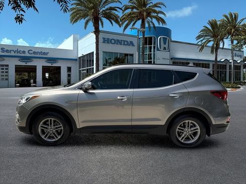 Used 2018 Hyundai Santa Fe Sport FWD image 5