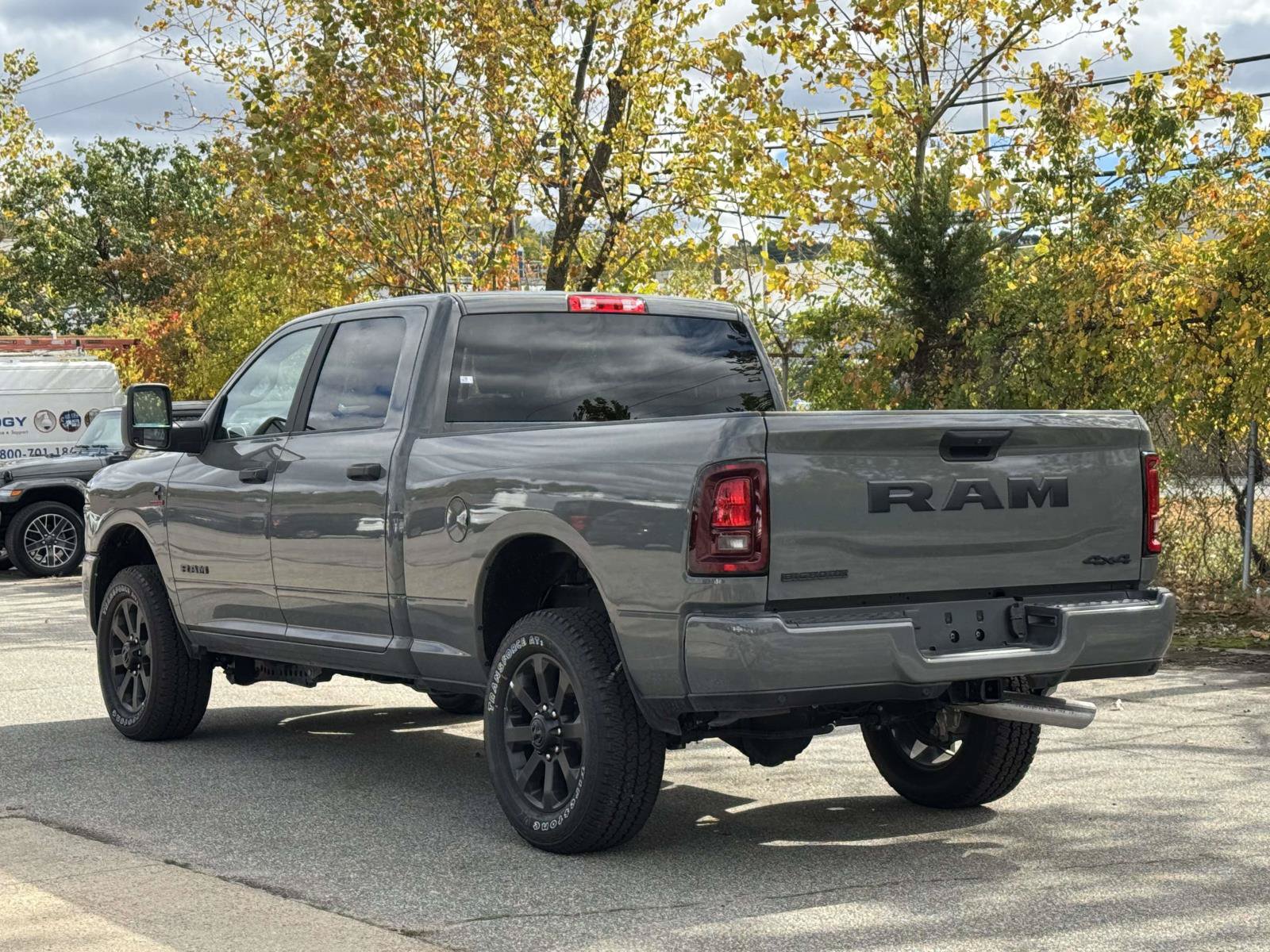 Used 2026 RAM 2500 Big Horn AWD/4WD image 4