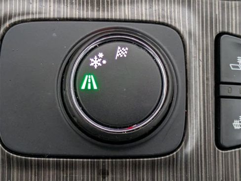 Used 2020 GMC Acadia SLT image 32