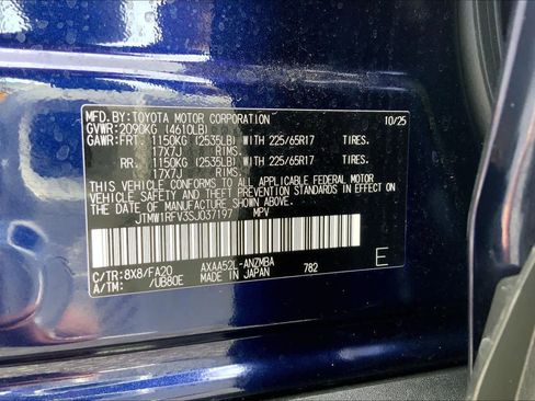 Certified 2025 Toyota RAV4 XLE w/ Convenience Package image 36