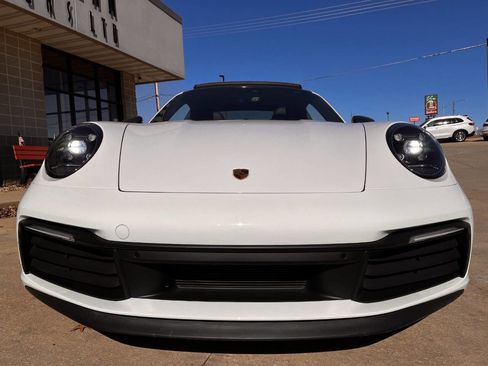 Used 2024 Porsche 911 Carrera T image 7