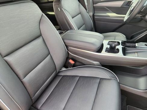 New 2025 Buick Enclave Sport Touring w/ Super Cruise Package image 21