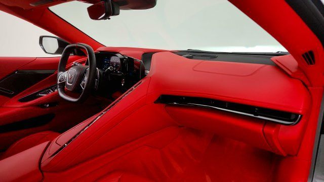 Used 2024 Chevrolet Corvette Stingray Premium Conv RWD image 33