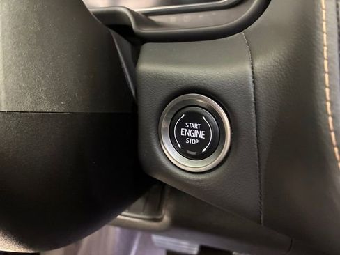 Used 2024 GMC Yukon XL AT4 w/ AT4 Premium Package AWD/4WD image 24