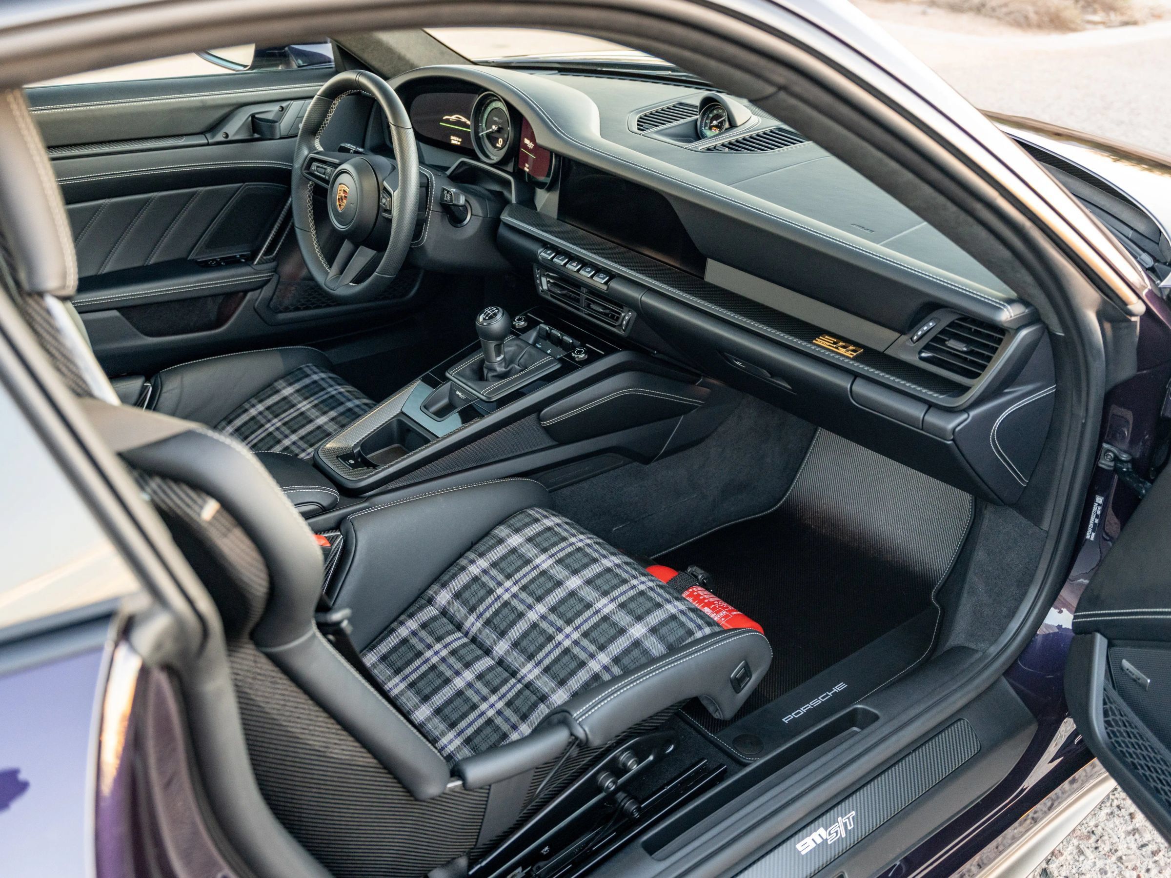 Used 2024 Porsche 911 GT3 RS RWD image 13
