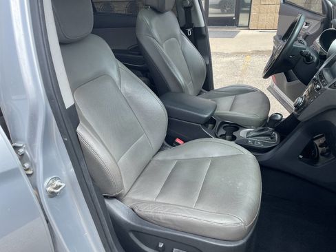 Used 2018 Hyundai Santa Fe Limited AWD/4WD image 26