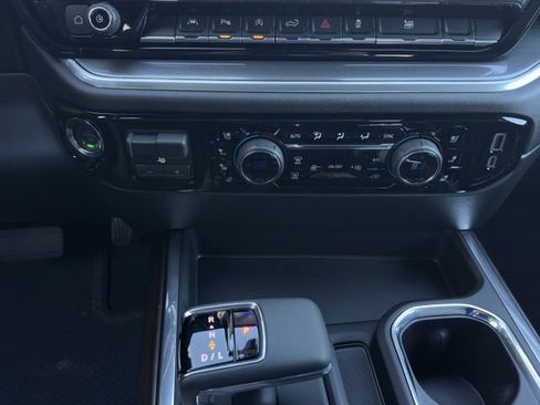 New 2026 Chevrolet Silverado 1500 High Country w/ Midnight Edition image 16