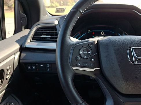 Certified 2024 Honda Odyssey Sport image 21