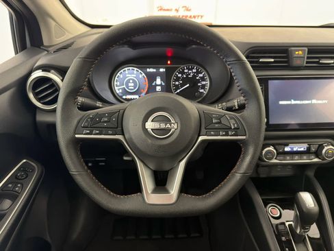 New 2025 Nissan Versa SR w/ Trunk Package image 16