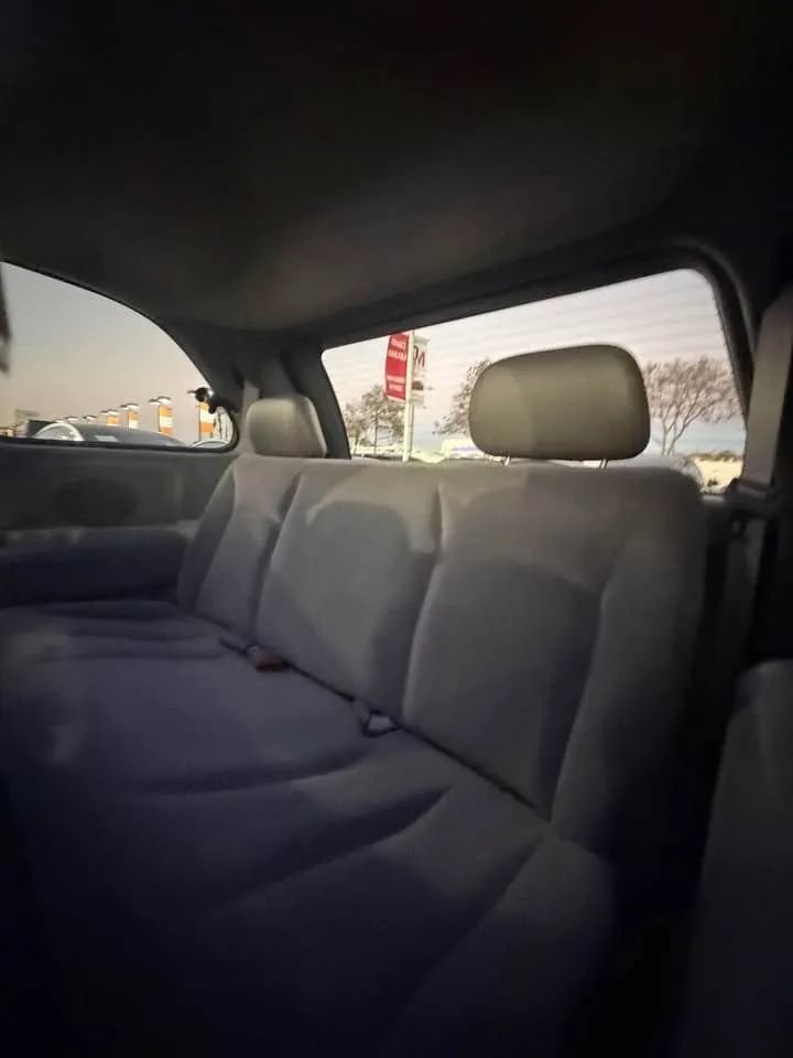 Used 2006 Dodge Caravan SE w/ Popular Equipment Group I FWD image 11