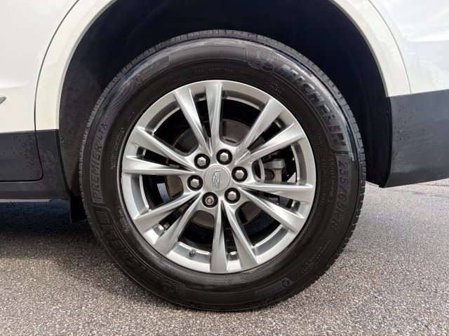 Used 2020 Cadillac XT5 Premium Luxury w/ LPO, Floor Liner Package FWD image 14